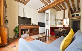 Appartement Quartier Pantheon 2 Free Netflix
